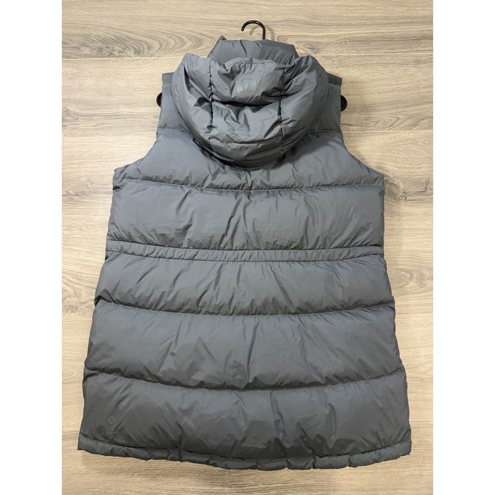 Lululemon Wunder Puff Mid-Length Vest Size 6 Color Oil Grey/Belgian Blue Hooded - Picture 8 of 13